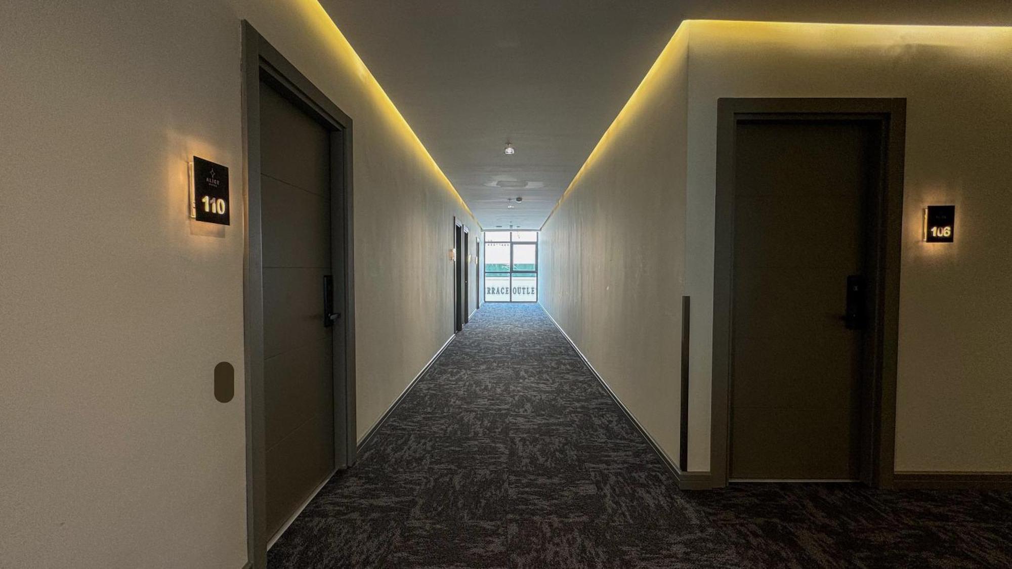 Alice Hotel 安塔利亚 外观 照片
